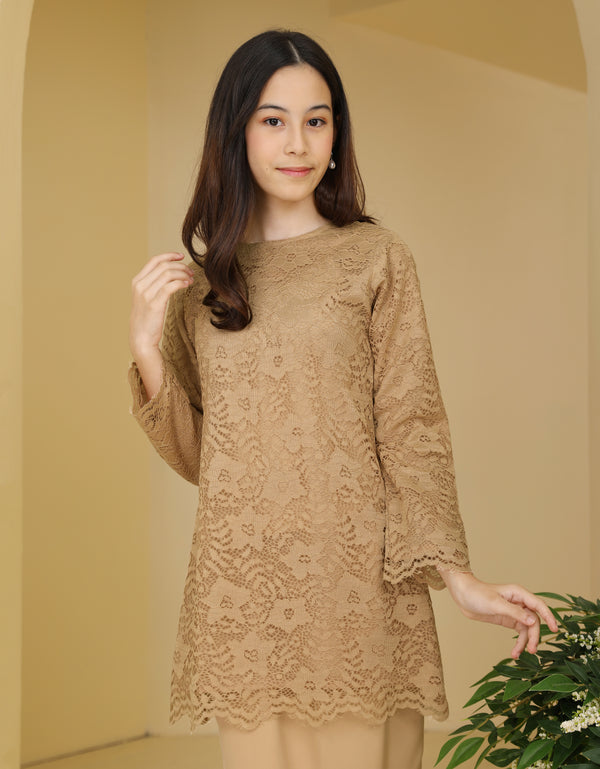 KIDS BAJU KURUNG PAHANG ELINA (NUDE)